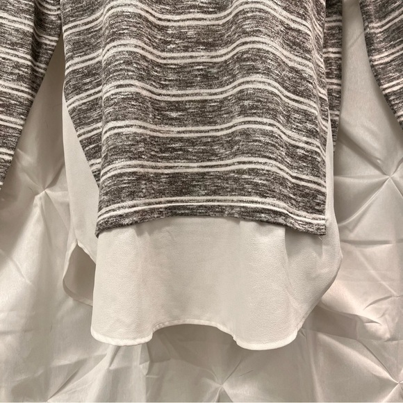 Design History grey light knit stripped top size medium - Picture 3 of 12